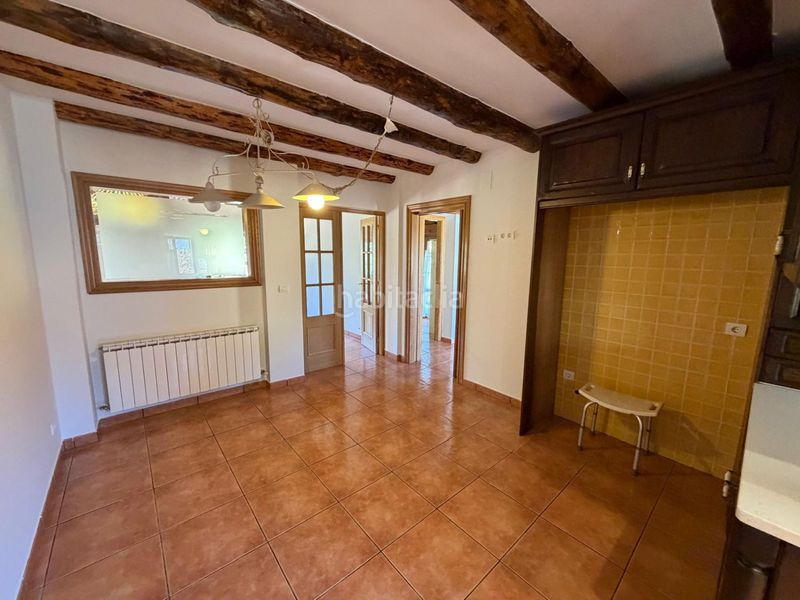 Foto a73ec2d0-6a67-4675-a07f-67fea0407a2e. Casa amb aparcament a Bárcena de Cicero