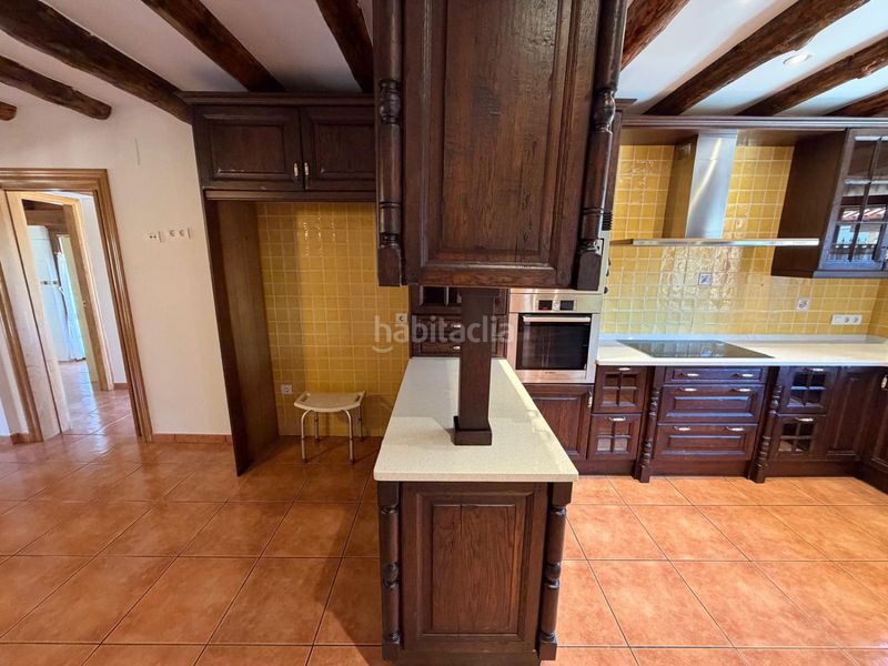 Foto dfc27f25-ba06-42a4-ab8b-ac7a39b9e3e7. Casa amb aparcament a Bárcena de Cicero