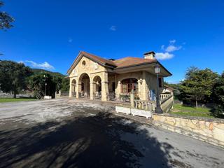 Casa a Soano. Casa en venta en noja, 5 dormitorios.