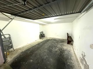 Parking voiture  Alcarite urb. los naranjos. Garaje en venta en noja.