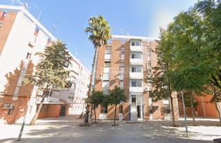 Pis  Calle arruza. Piso en venta en sevilla