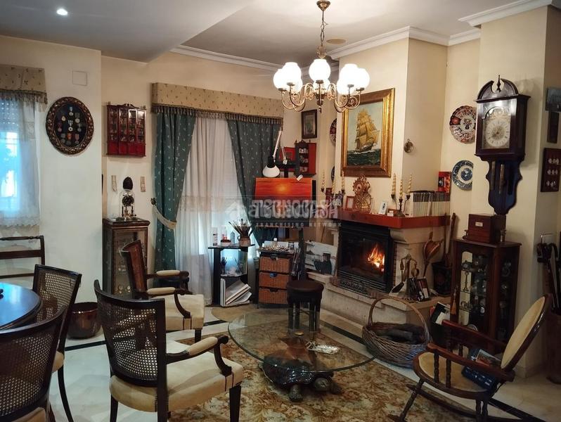 Foto 24590100-00b3-484b-a8b1-4d6a199af4cc. Etagenwohnung in Parque Alcosa Sevilla