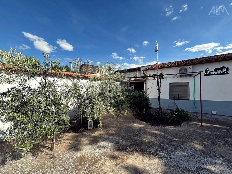 Foto cb964c4c-5157-4bb1-a7a7-7f4f5a2b1311. Casa  en venta , 3 dormitorios. en Llanos Del Caudillo