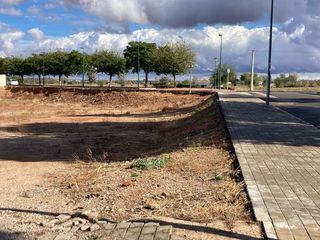 Terreny residencial a Miguel Hernandez