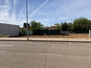 Terreno residenziale  Clara campoamor. Parcela en venta en plaza de toros.