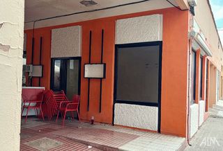 Miete Geschäftsraum in Manzanares. Local com. en alquiler en nuevo manzanares.