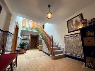 Haus  Pérez galdós. Casa en venta en hogar del pensionista, 4 dormitorios.