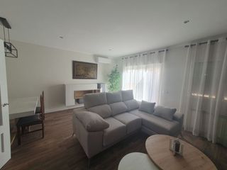 Haus  Pintura. Casa en venta en paseo del río, 3 dormitorios.