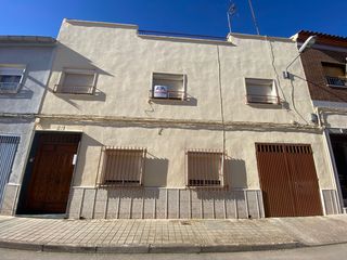 Casa  Santa beatriz de silva. Casa en venta en nuevo centro de salud, 7 dormitorios.