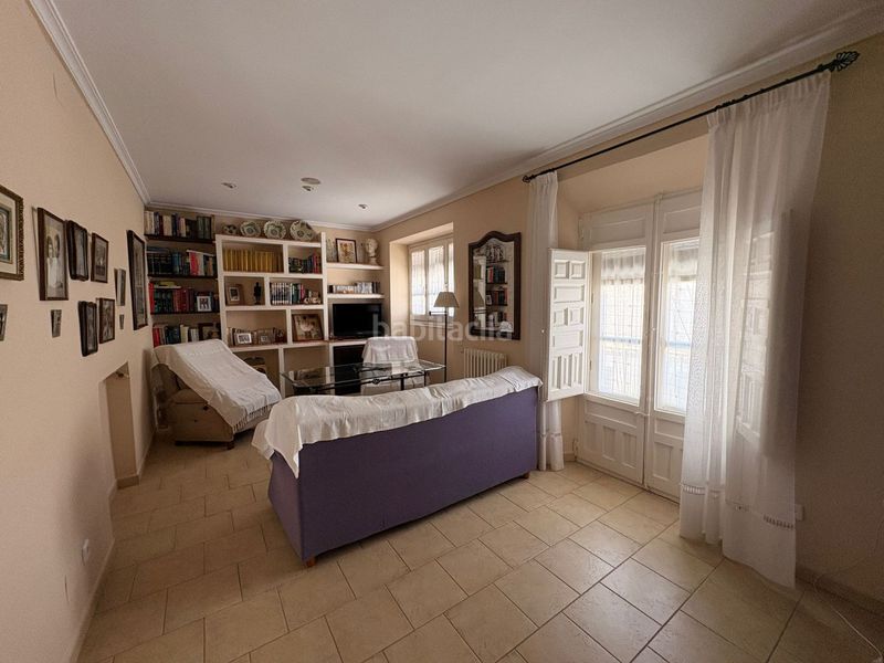 Foto 63d2bbb4-52cd-4f13-bc81-01e4f04977fa. Casa amb calefacció aparcament a Manzanares