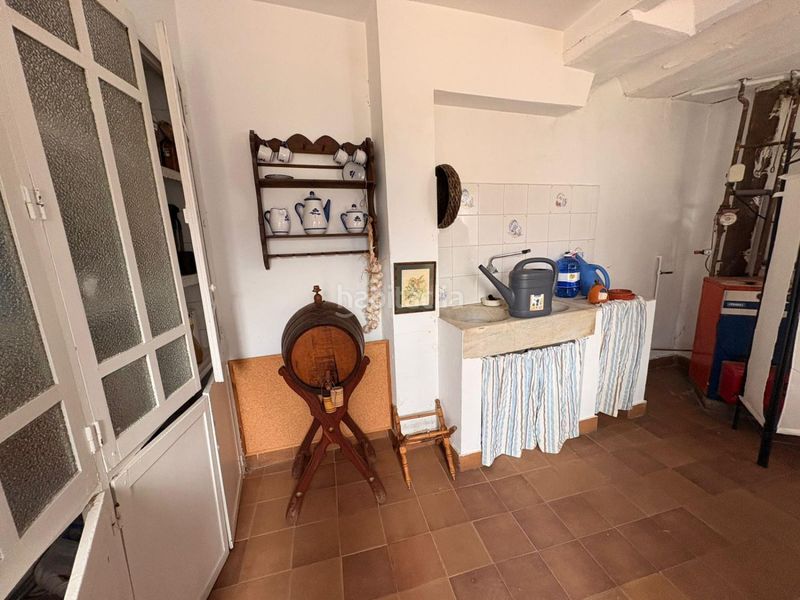 Foto d93f4b25-466d-4ba7-9d6f-6e01531f04ee. Casa amb calefacció aparcament a Manzanares