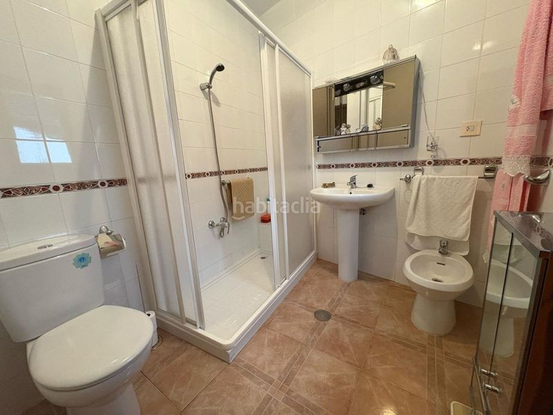 Foto 5e9b0868-e9f8-441f-b64b-d4dae139f480. Casa amb aparcament a Membrilla