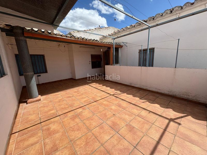 Foto a1ae406e-ff4d-4278-b469-0e6aebfd068b. Casa amb aparcament a Membrilla