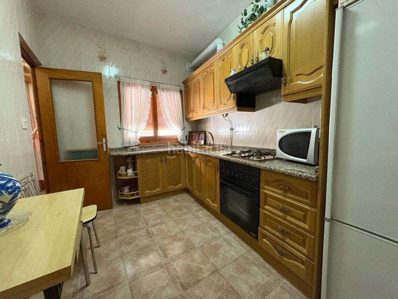 Foto aa7b50ca-d666-4f13-b331-ccdb24d0c46b. Casa amb aparcament a Membrilla