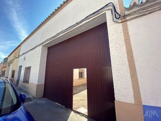 Residential Plot  Menendez pelayo. Solar en venta en paseo del río.