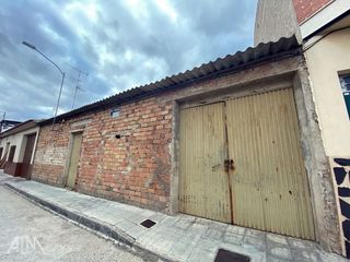 Terreny residencial  Papa juan xxiii. Solar en venta en membrilla.