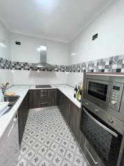 Maison à Pedanías Norte. Chalet en venta urbanizacion cercana a utrera