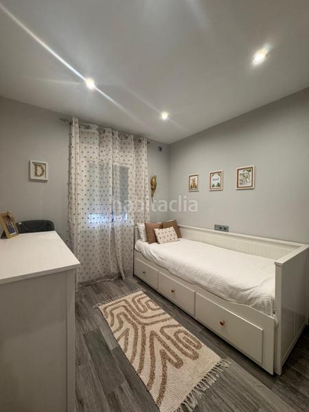 Foto 03ffa0ce-4b57-42d5-9405-ad85b997c927. Piso  en venta zona calle molares en Salesianos Utrera