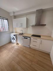 Location Appartement à Centro. Se alquila piso en el centro ciudad
