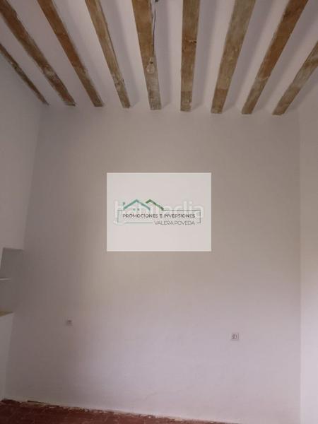 Foto cabe8b8c-61be-4c29-861b-f51df258fad6. Casa en calle empedrada 5 gran casa en Barchín del Hoyo