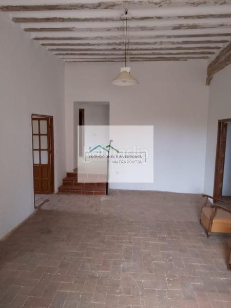 Foto cd99ee41-3380-408c-9425-e0b65099c819. Casa en calle empedrada 5 gran casa en Barchín del Hoyo