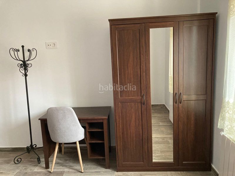 Foto 863d3539-6b4b-4a39-8ac6-12b9f5b7cd7f. Alquiler casa en calle picota 14 en Peral (El)