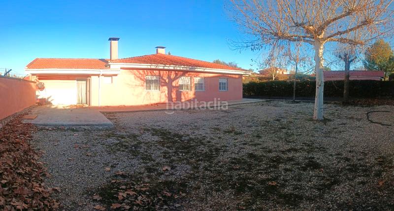 Foto 0a3595aa-f861-4ca5-9ce8-b64527ddd1e5. Chalet con camino riscaldamento in Reyes Católicos - Paseo de San Antonio Cuenca