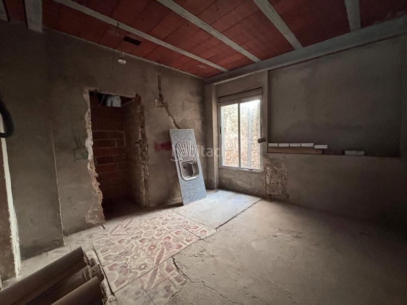 Foto c004c871-25d5-4abd-ae22-99ffbb324816. Casa a calle capitan julio poveda 31 a Alarcón