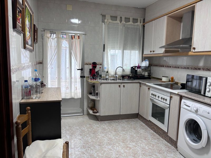 Foto 0c1dcc58-51f3-463a-9321-77b8fa760a45. Casa amb xemeneia calefacció a Campillo de Altobuey