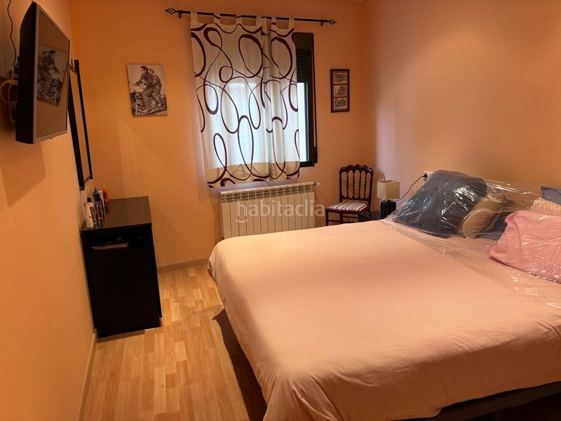 Foto a20cb717-cff4-44bb-adef-63ba93754d3c. Casa amb xemeneia calefacció a Campillo de Altobuey