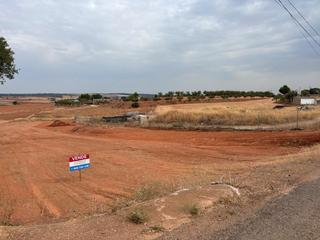 Terreny residencial  Calle madrid. En venta este gran terreno urbano junto con terreno rústico