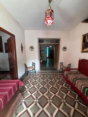 Maison  Avenida del riato. Oportunidad única, casa en el centro del pueblo
