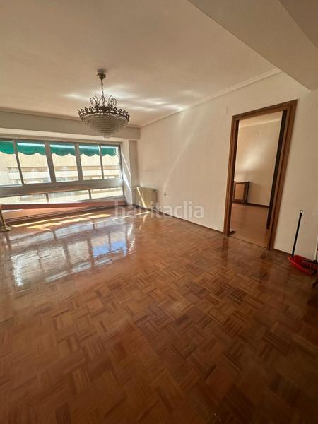Foto ecaf15a8-408f-40a1-a1a6-9dcd5f746671. Piso  en venta Centro en Centro Cuenca