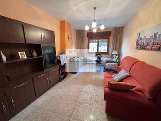 Rent House  Plaza vieja. Se alquila casa en campillo de altobuey