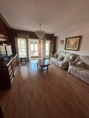 Lloguer Pis  Avenida de san julián. Alquiler piso 800€