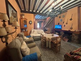 Maison  Calle crucero. Encantadora casa en pueblo tranquilo, amplia, luminosa y con est