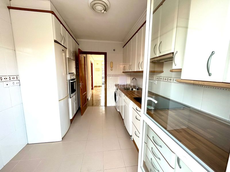 Foto bff96deb-5a7b-4254-aff8-9fb44587a3c4. Casa adossada a San Fernando - Carretera de Valencia Cuenca