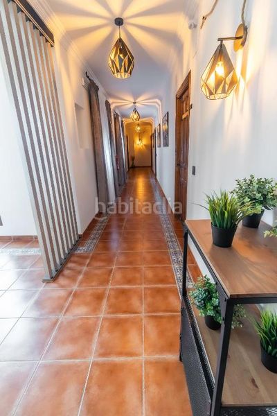 Foto 5a56d045-be4d-4738-b33e-5e10e76a8115. Edificio in Provencio (El)