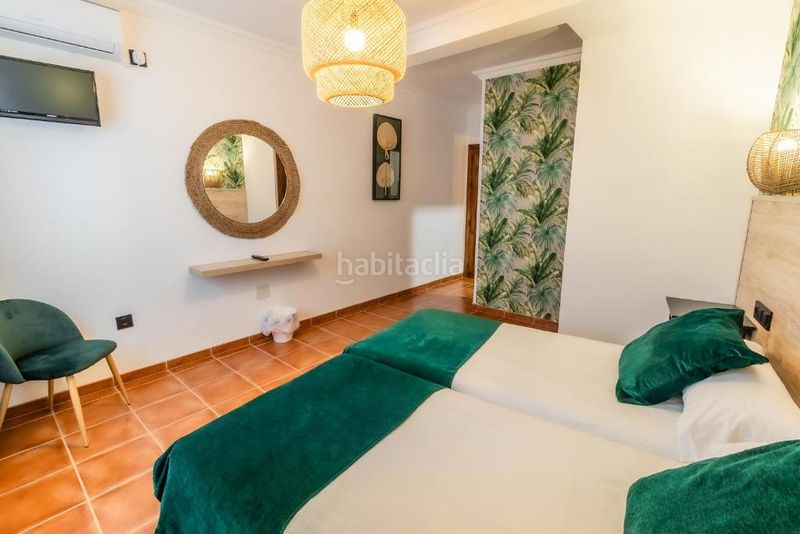 Foto f17eeb73-d3e4-481e-b26c-a899eeb8a8a5. Edificio in Provencio (El)