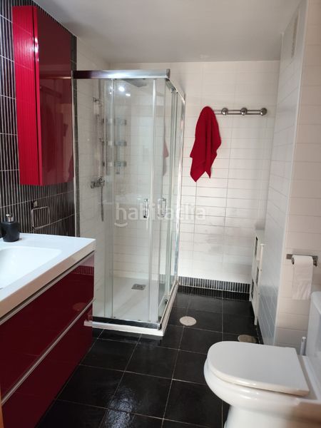 Foto fd3dc876-29ac-4bf1-a833-3197eb650603. Lloguer pis amb calefacció piscina a Reyes Católicos - Paseo de San Antonio Cuenca