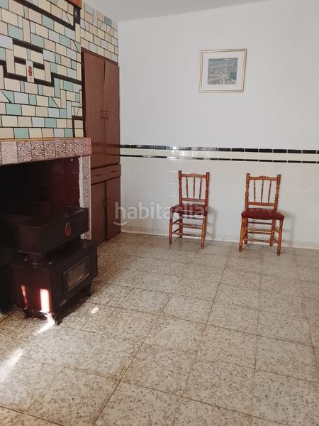 Foto e3e9ccf9-8403-46f2-bb0e-7381aa24f46a. Casa en calle ollerías 33 no te pierdas esta gran oportunidad de casa mas terreno en Campillo de Altobuey