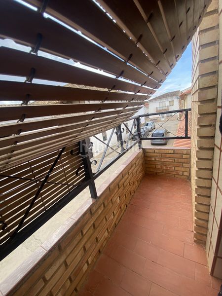 Foto 109cb60b-6b66-416d-9a02-f676c8f8a005. Casa amb xemeneia aparcament a Picazo (El)