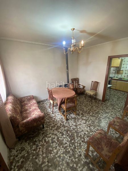Foto c11ca747-856e-4e27-b05f-ecef4eb88bff. Casa amb xemeneia aparcament a Picazo (El)