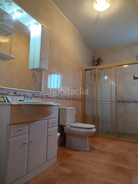 Foto 6387efe1-c113-4f8f-a677-820b322dade2. Casa amb calefacció aparcament a Valdeganga