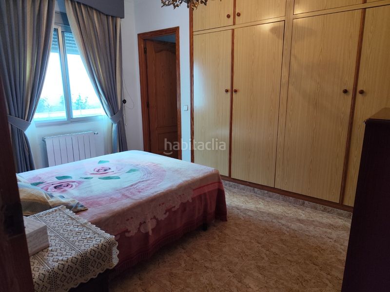 Foto c6f89ce4-6ee9-4eaa-abaa-4a818788bf5e. Casa amb calefacció aparcament a Valdeganga