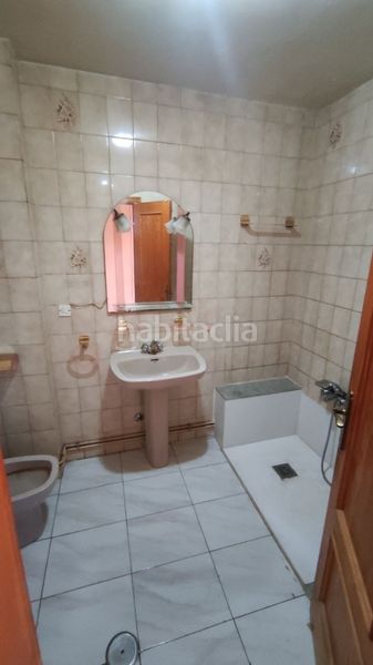 Foto 29ae265f-8c0f-486a-9219-13c96b9c10bf. Appartement dans calle camino real 71 dans Gineta (La)