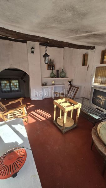 Foto 01534589-3baf-4cee-b414-de407fa8299d. Casa amb xemeneia a Buendía