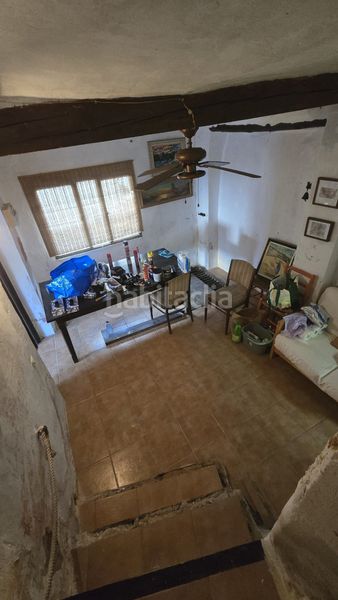 Foto 447d5238-a248-4536-b52c-5e38553ce38d. Casa amb xemeneia a Buendía