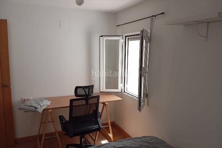 Foto f2f3a744-7a6f-4b2a-8e93-51a8c2659b33. Casa aparellada amb calefacció a San Antón Cuenca