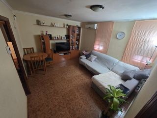 Flat in Calle león xiii 6